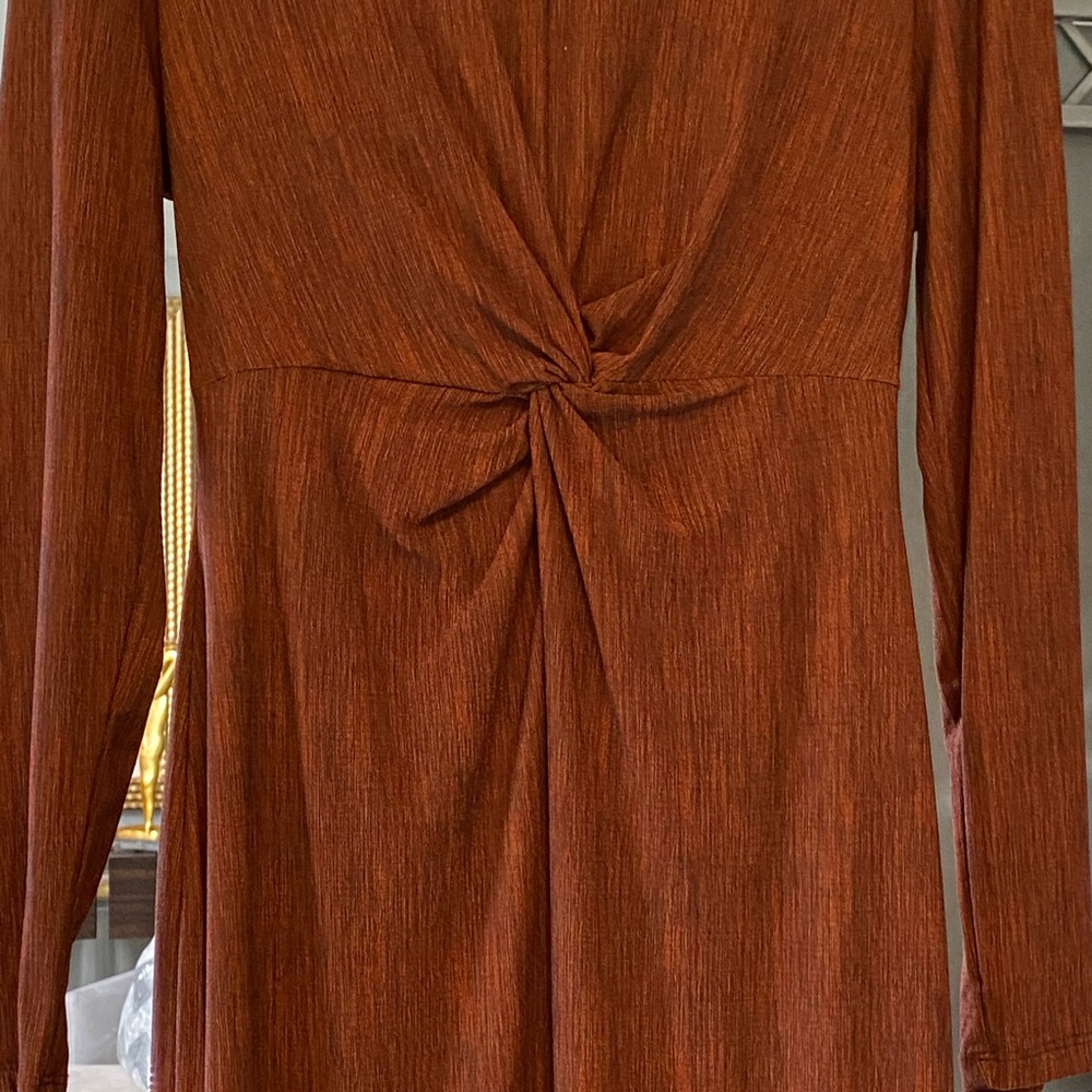 Maggy London long sleeve dress